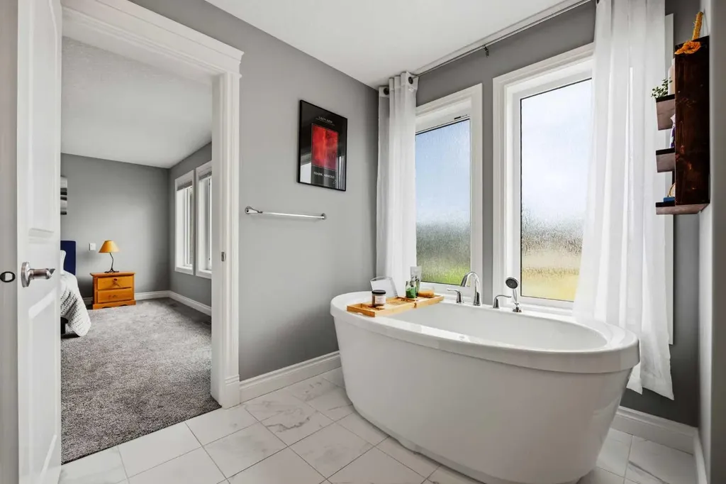 46 Cooperstown Court SW Airdrie AB T4B 2C5