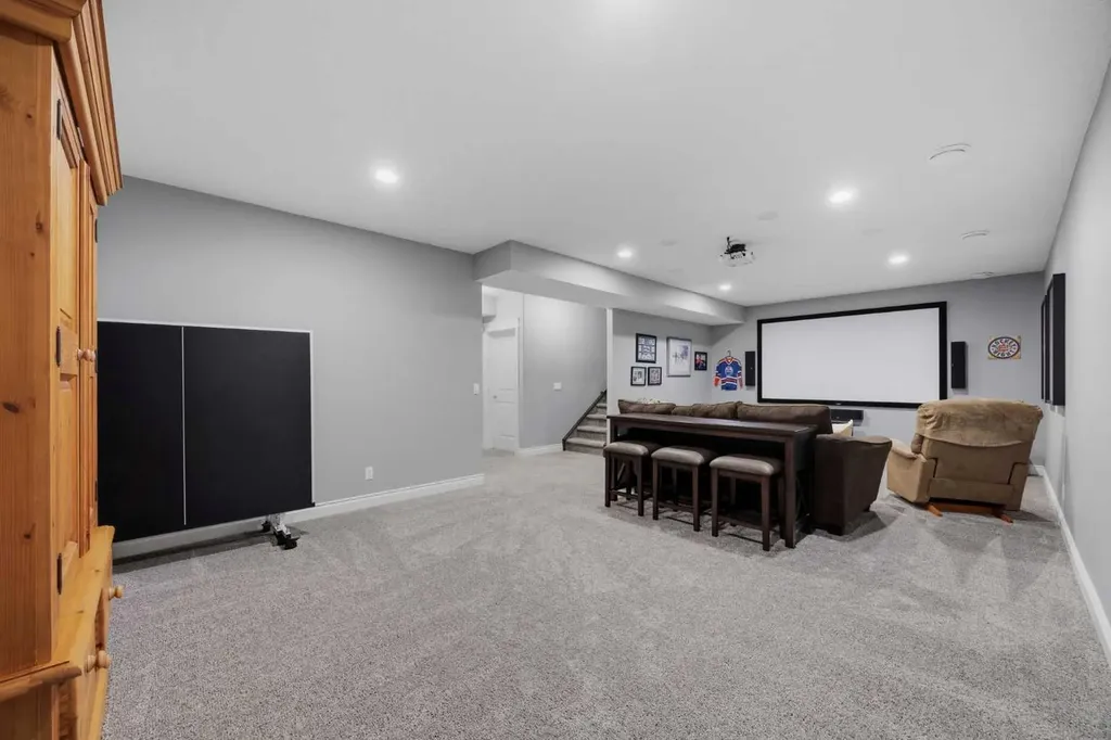 46 Cooperstown Court SW Airdrie AB T4B 2C5