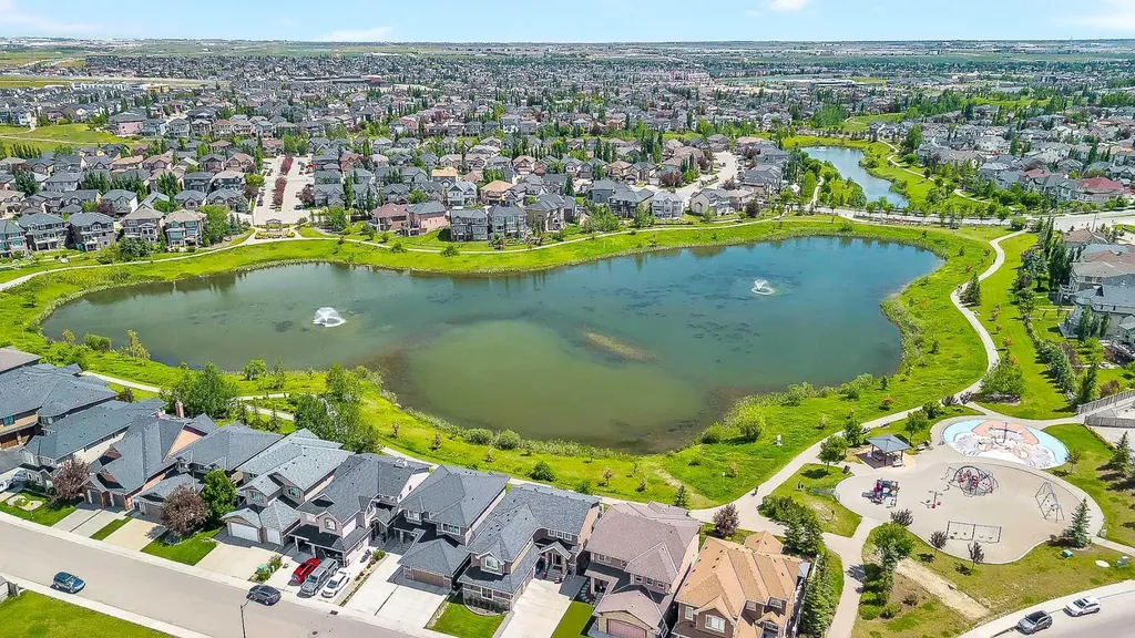27 Pantego Close NW Calgary AB T3K 0K1