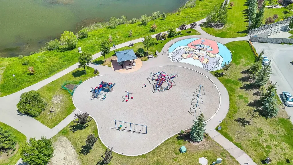 27 Pantego Close NW Calgary AB T3K 0K1