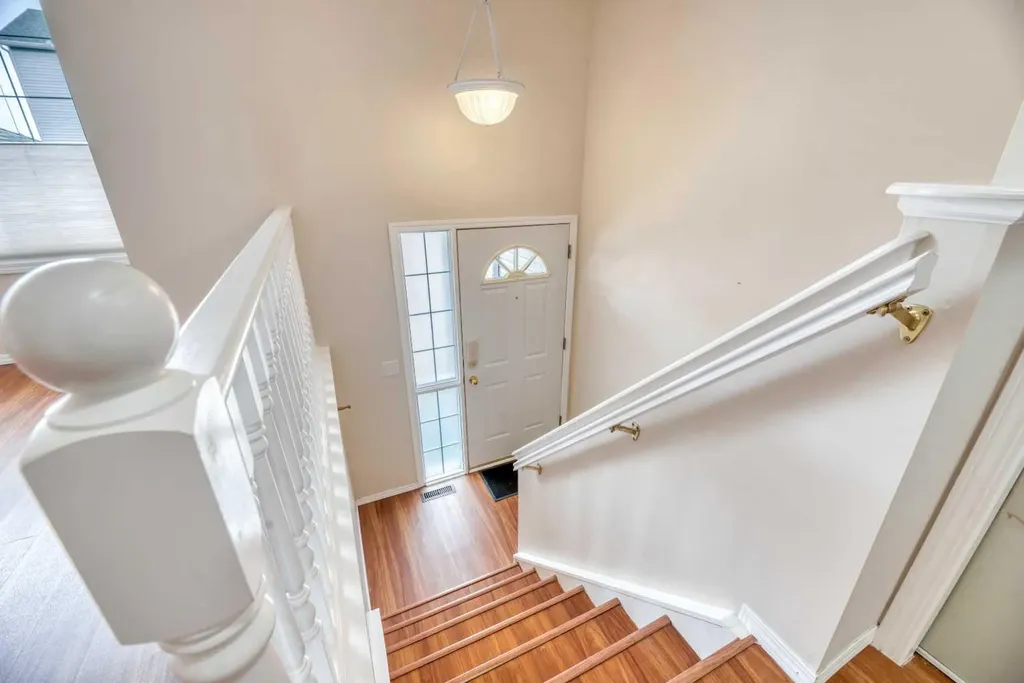 15 Rocky Ridge Gate NW Calgary AB T3G 4P6