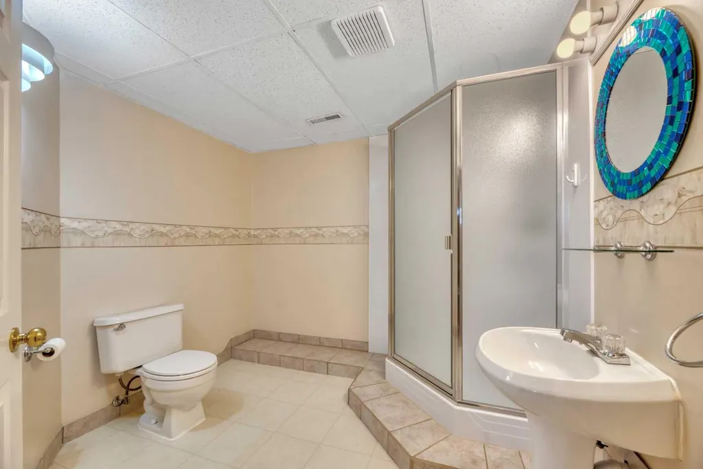 15 Rocky Ridge Gate NW Calgary AB T3G 4P6