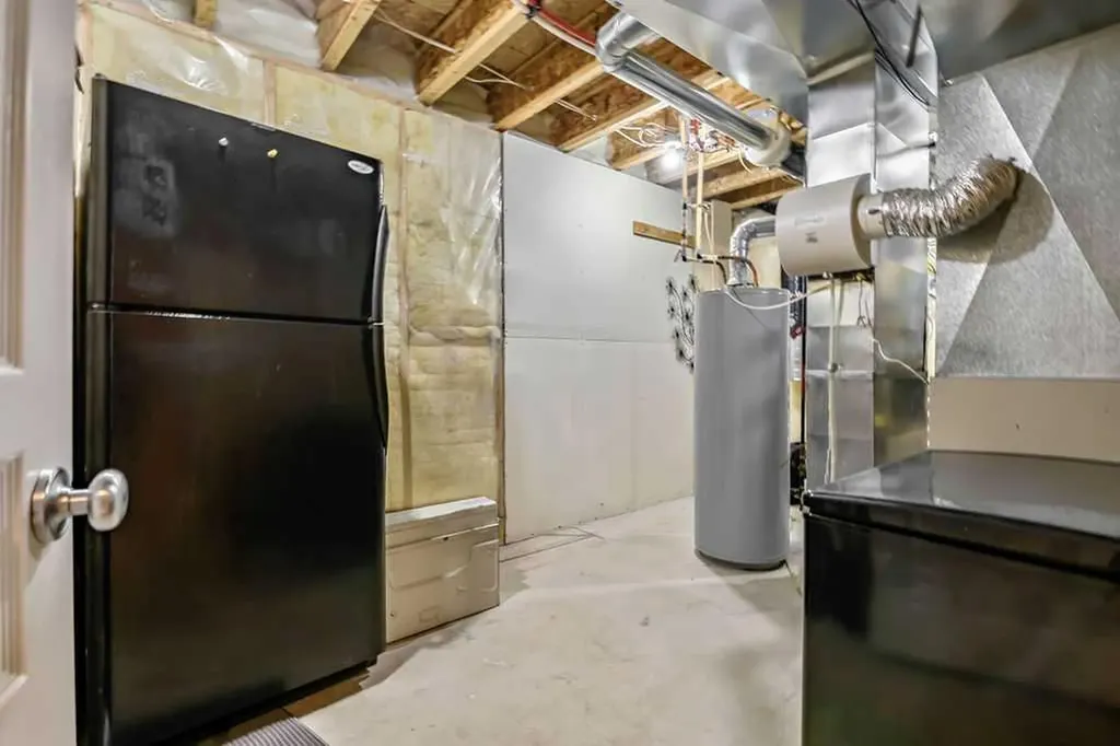 142 Elgin View SE Calgary AB T2Z 4N2