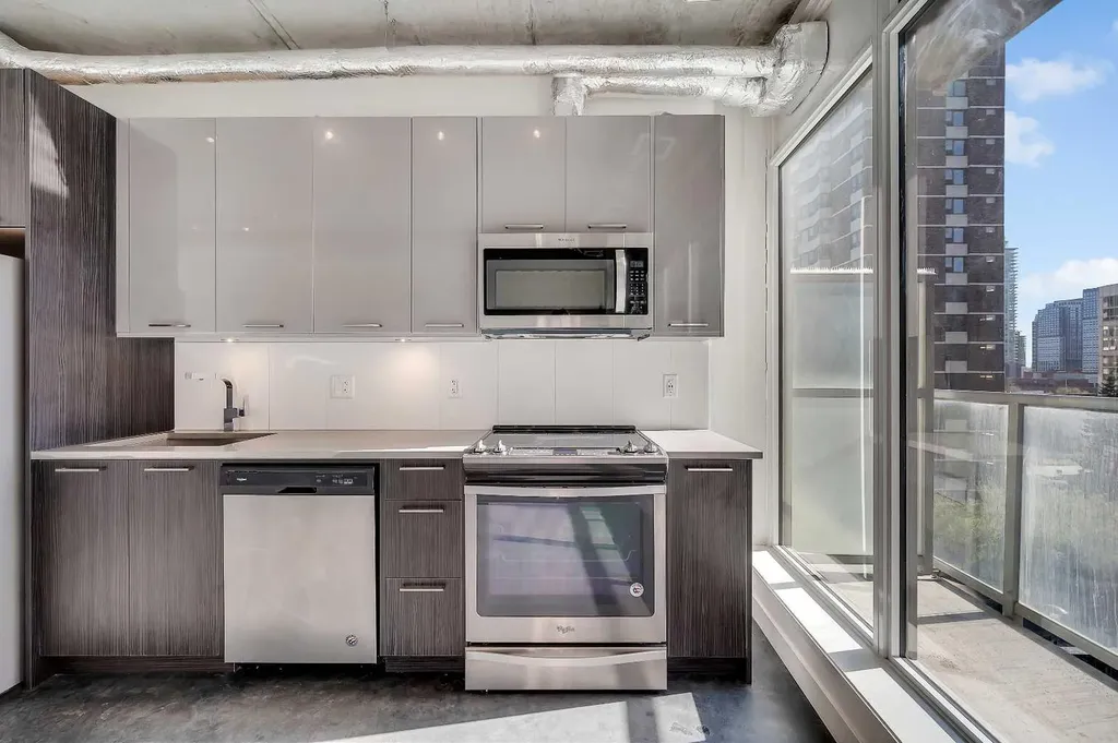 624 8 Avenue SE Calgary AB T2G 0M1