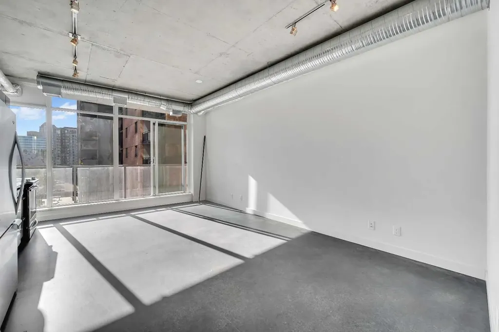 624 8 Avenue SE Calgary AB T2G 0M1