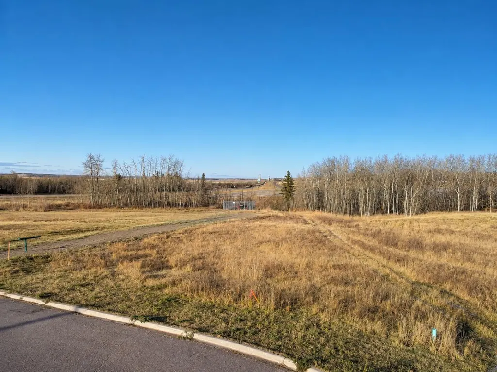 5135 40 Avenue Innisfail AB T4G 1Z1