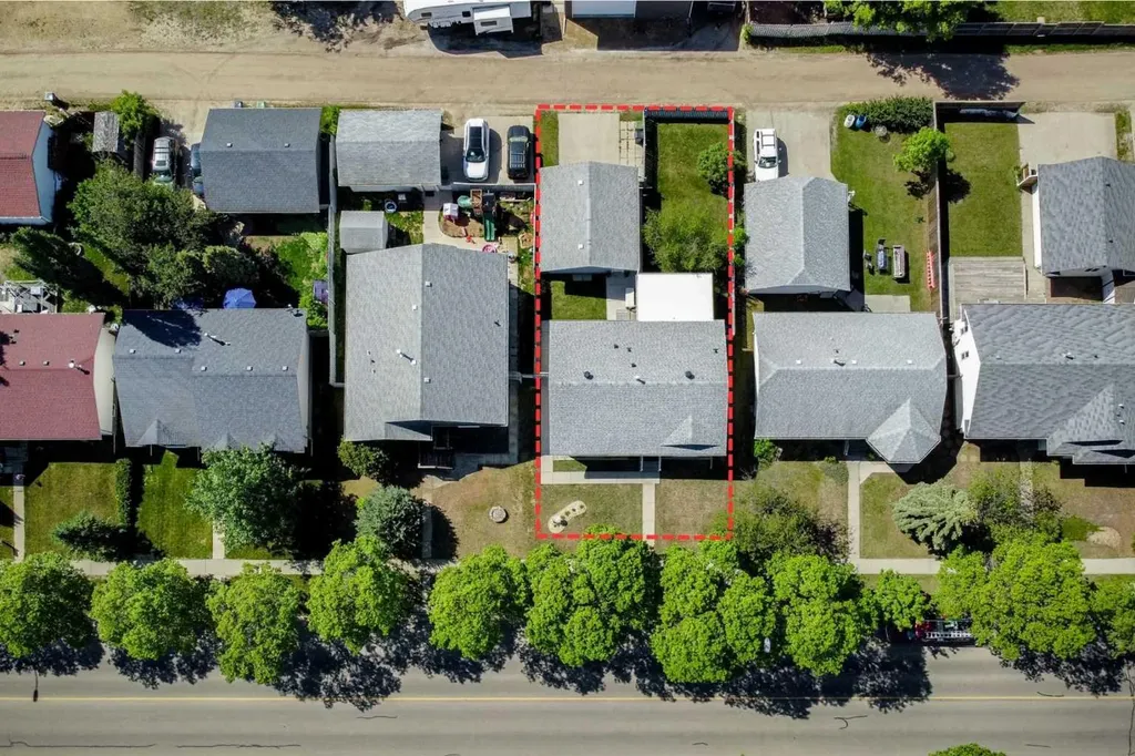 6219 54 Avenue Camrose AB T4V 4H5