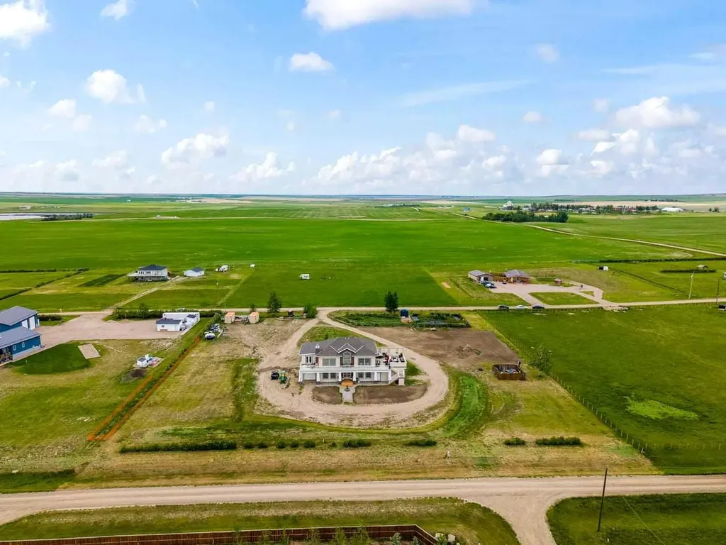 185006 Rr 220 Rural Vulcan County AB T0L1L0