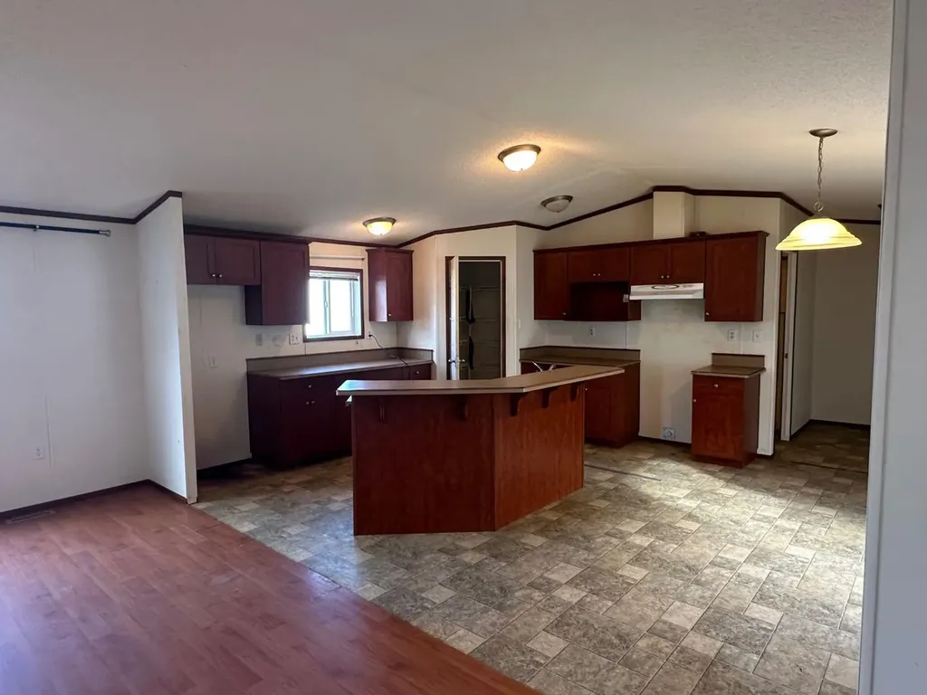 223 Mawdsley Crescent Grande Cache AB T0E 0Y0