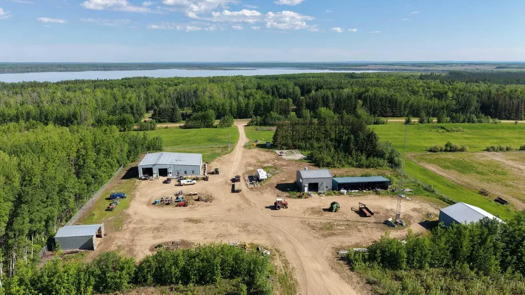 171025 Twp Road 720 Wandering River AB T0A 2T0