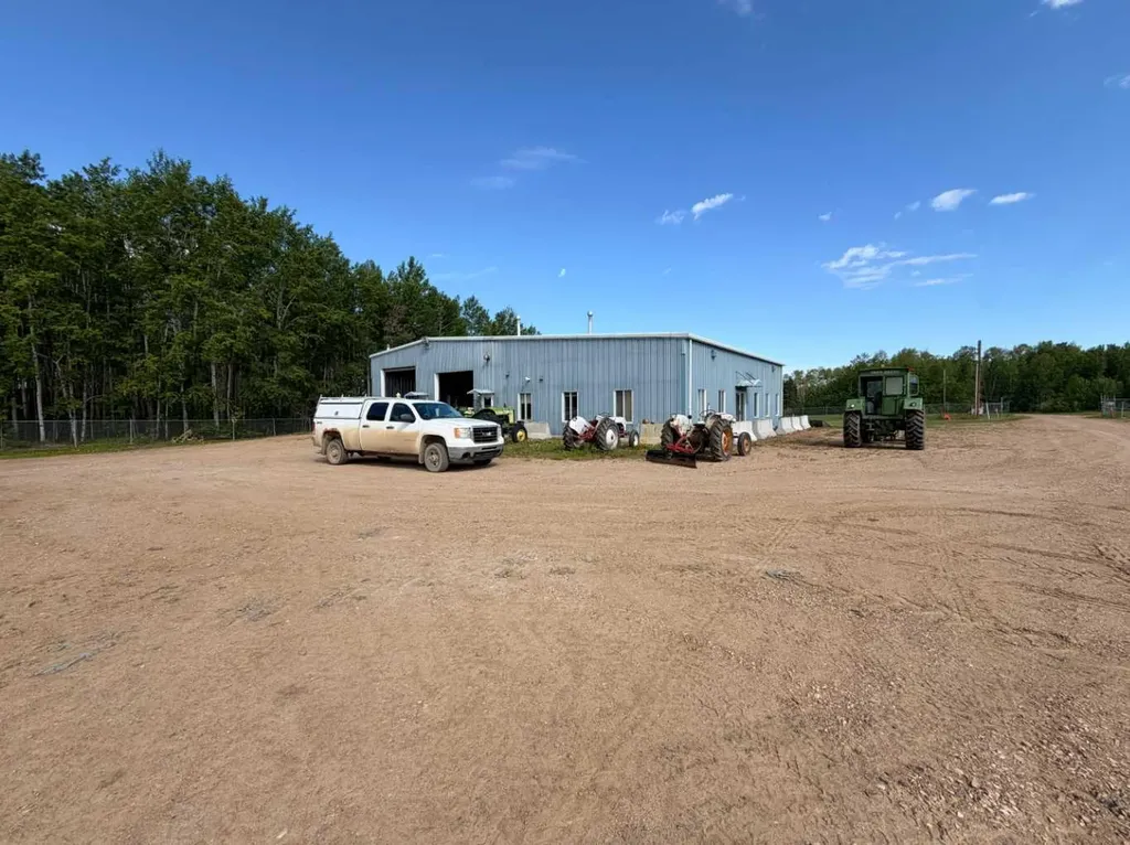 171025 Twp Road 720 Wandering River AB T0A 2T0