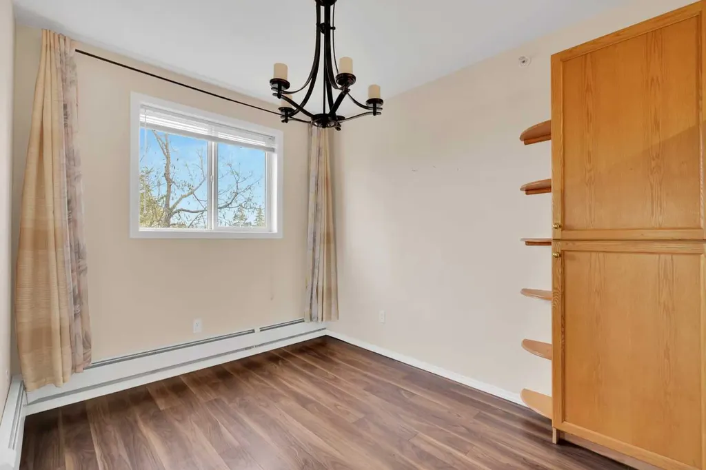 165 Manora Place NE Calgary AB T2A7X5
