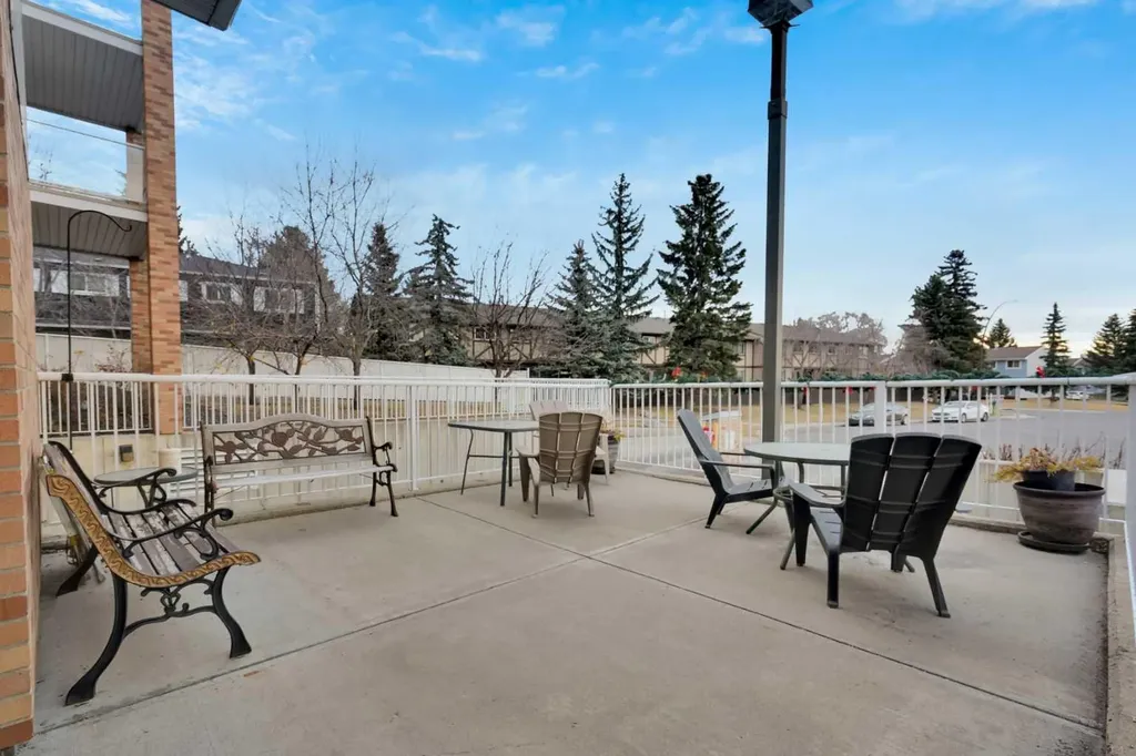 165 Manora Place NE Calgary AB T2A7X5
