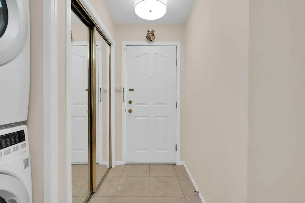 165 Manora Place NE Calgary AB T2A7X5