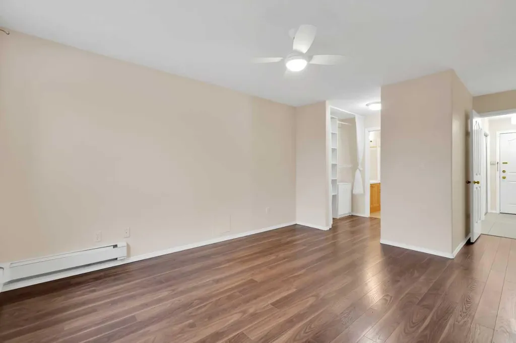 165 Manora Place NE Calgary AB T2A7X5