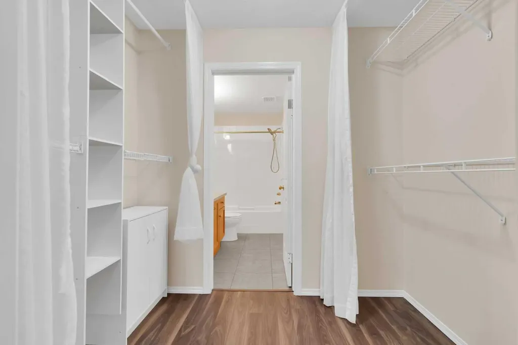 165 Manora Place NE Calgary AB T2A7X5
