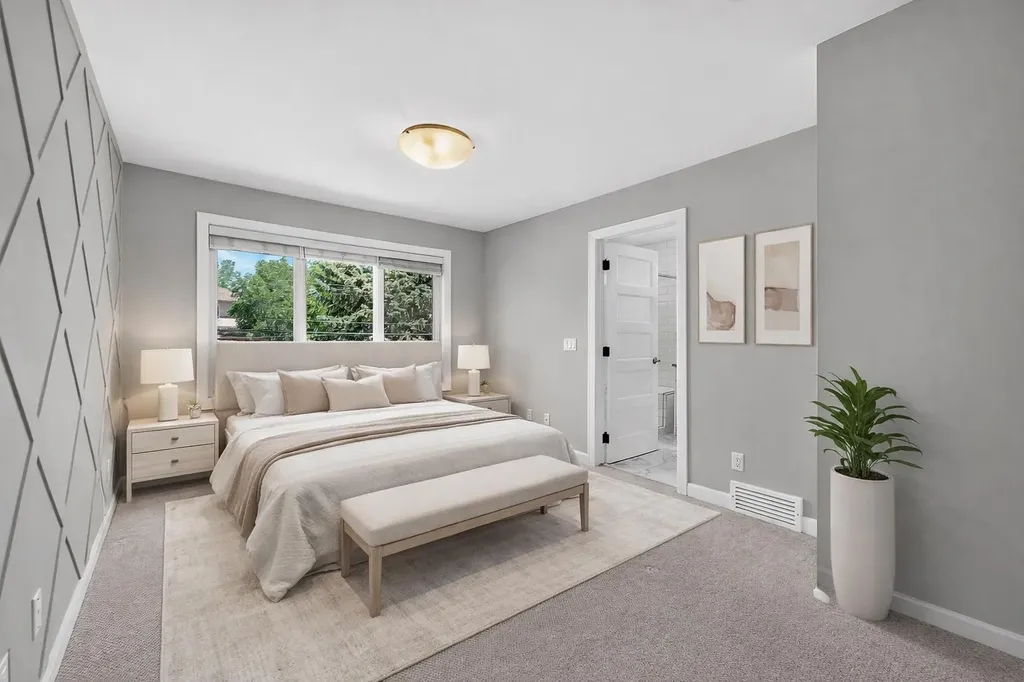 530 56 Avenue SW Calgary AB T2V 0G7
