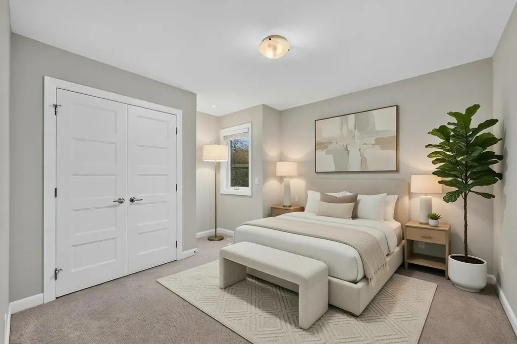 530 56 Avenue SW Calgary AB T2V 0G7