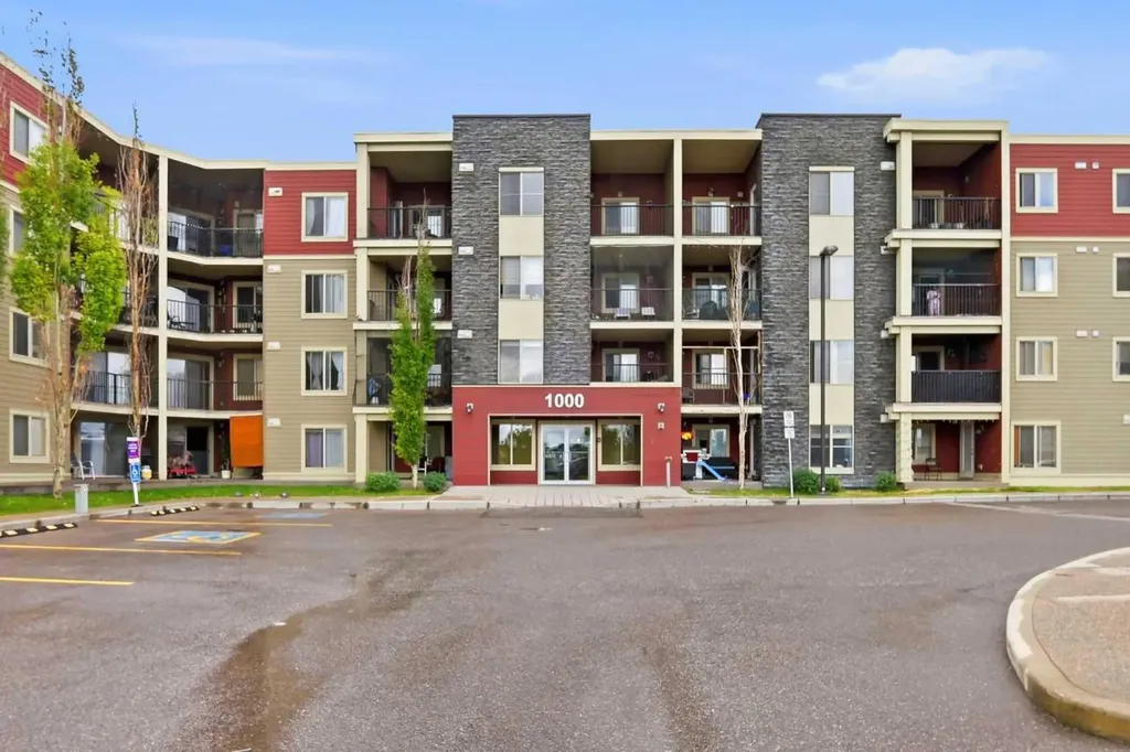 5 Saddlestone Way NE Calgary AB T3J 0S2