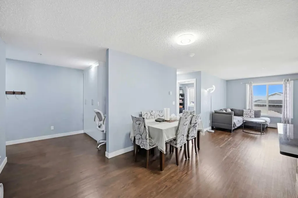 5 Saddlestone Way NE Calgary AB T3J 0S2