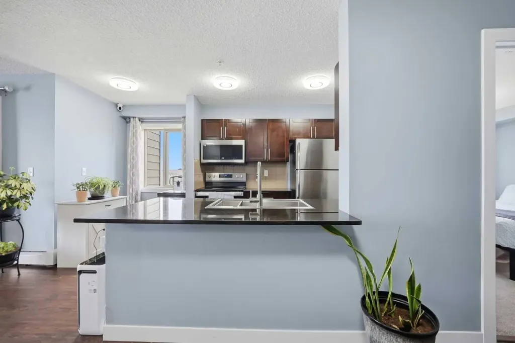 5 Saddlestone Way NE Calgary AB T3J 0S2