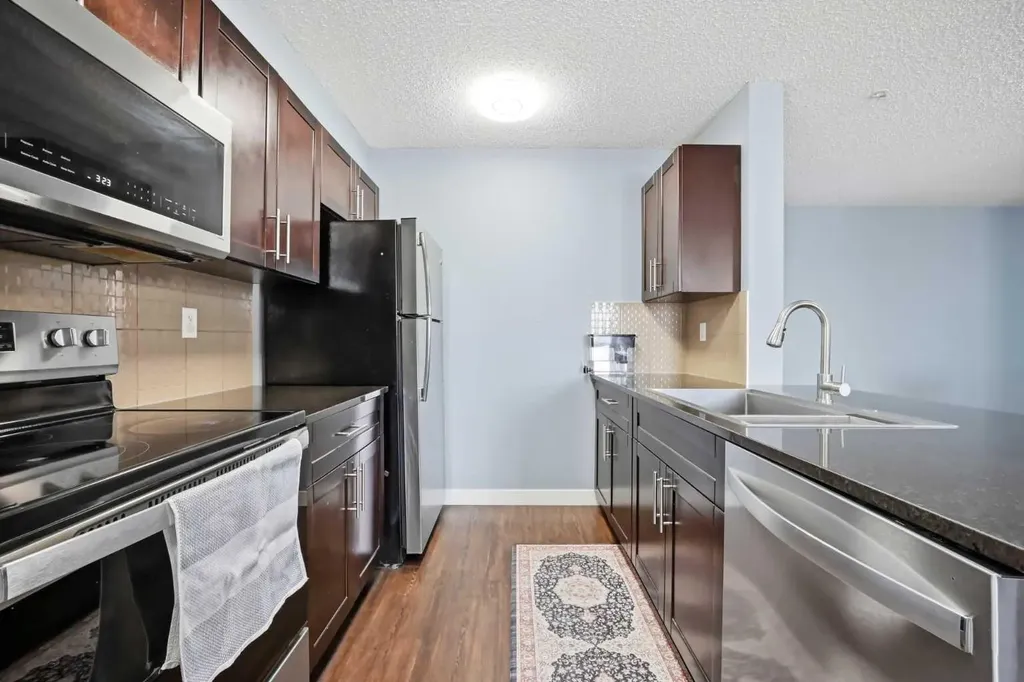 5 Saddlestone Way NE Calgary AB T3J 0S2