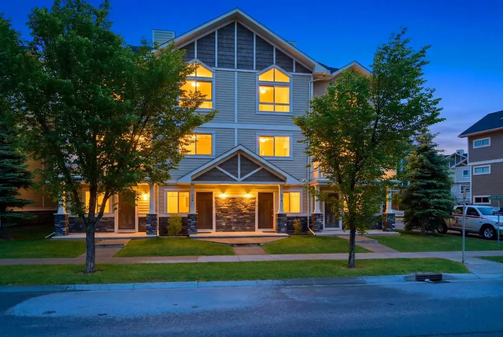 116 Skyview Ranch Road NE Calgary AB T3N 0V3