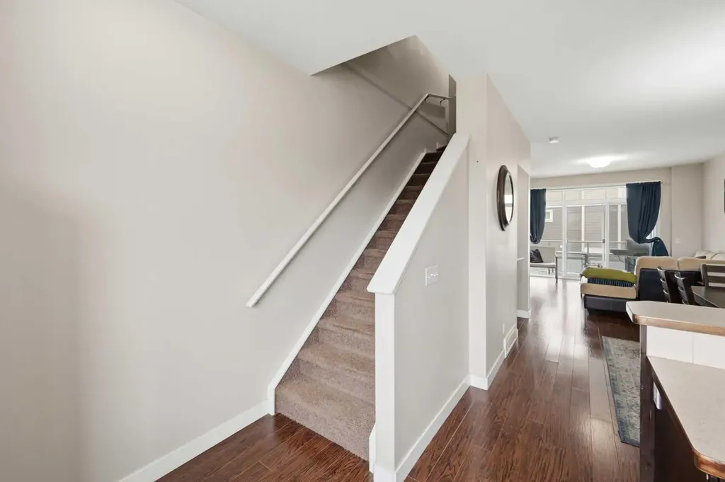 116 Skyview Ranch Road NE Calgary AB T3N 0V3