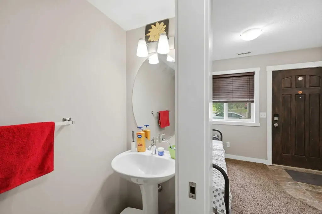 116 Skyview Ranch Road NE Calgary AB T3N 0V3