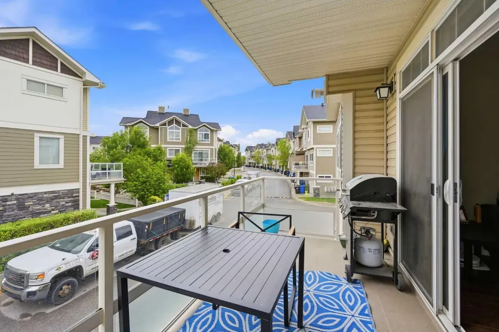116 Skyview Ranch Road NE Calgary AB T3N 0V3
