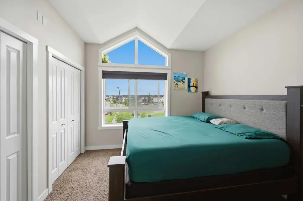 116 Skyview Ranch Road NE Calgary AB T3N 0V3