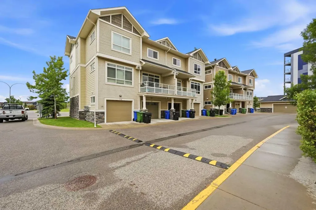 116 Skyview Ranch Road NE Calgary AB T3N 0V3