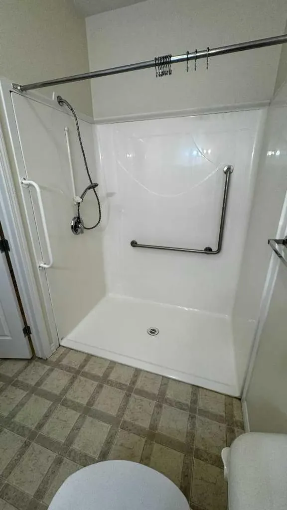 10402 111 Street Grande Prairie AB T8V 8G4