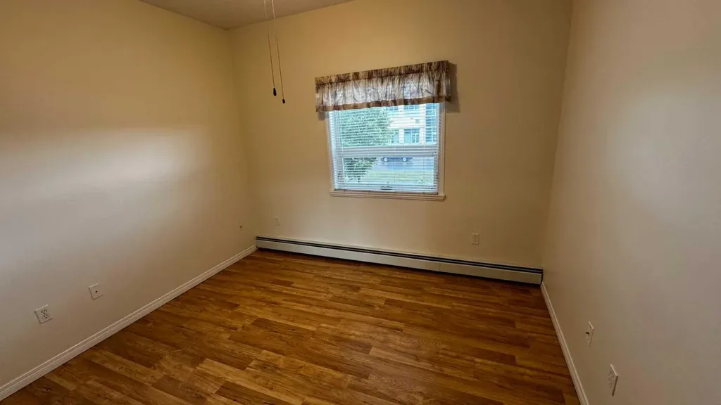 10402 111 Street Grande Prairie AB T8V 8G4