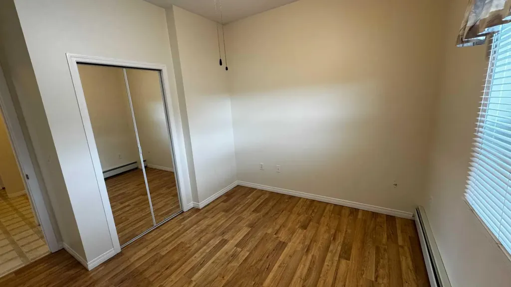 10402 111 Street Grande Prairie AB T8V 8G4