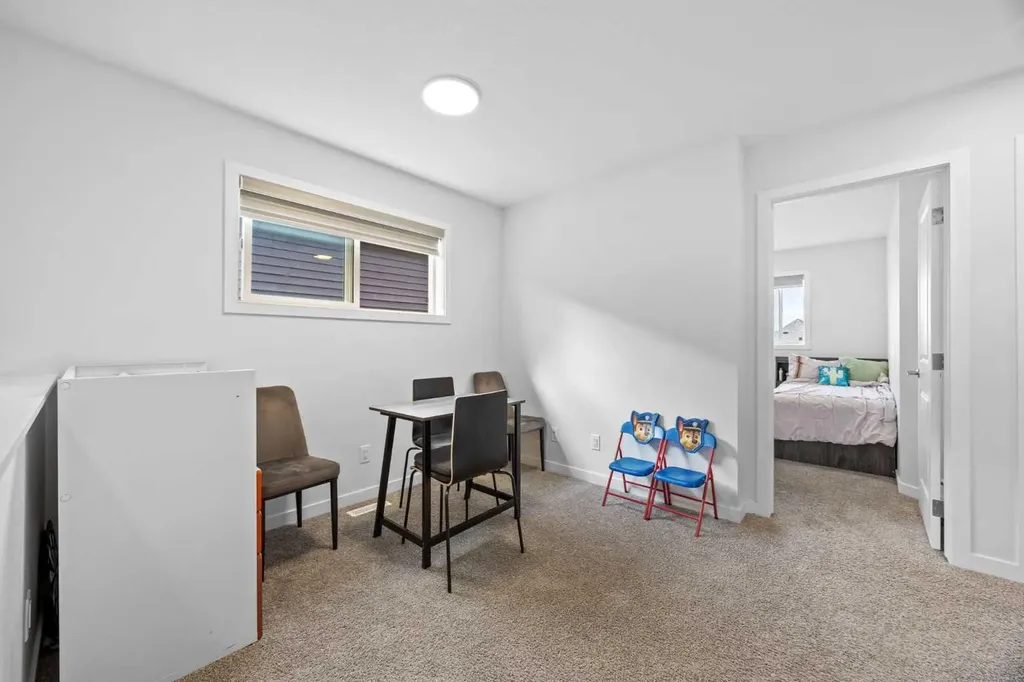 288 Lucas Boulevard NW Calgary AB T3P 1X2