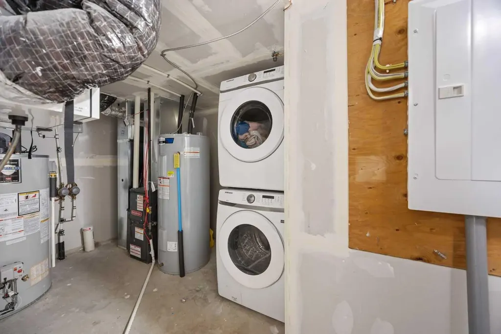 288 Lucas Boulevard NW Calgary AB T3P 1X2