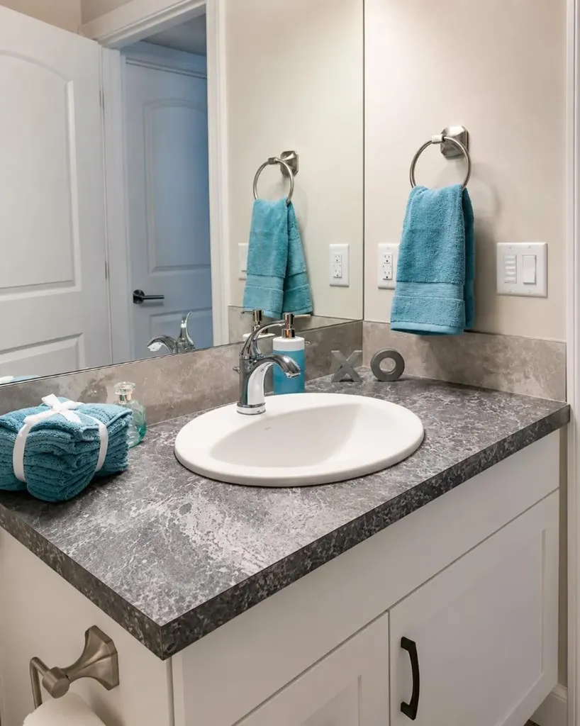 58 Village Crescent Red Deer AB T4R 0P3