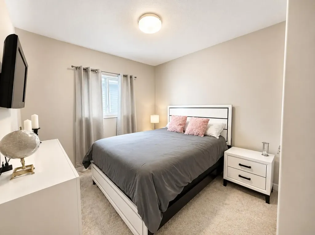 58 Village Crescent Red Deer AB T4R 0P3