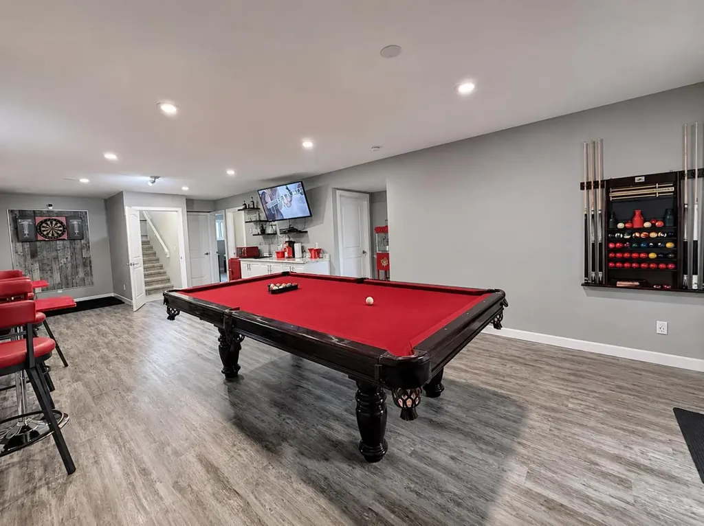 58 Village Crescent Red Deer AB T4R 0P3