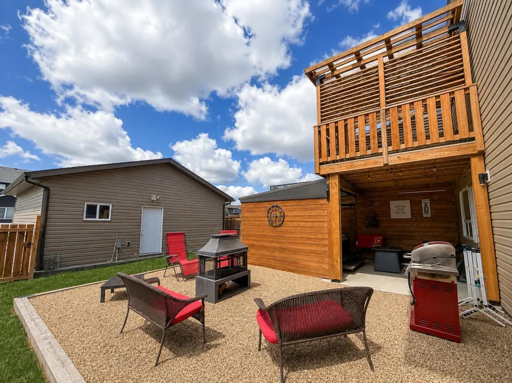 58 Village Crescent Red Deer AB T4R 0P3