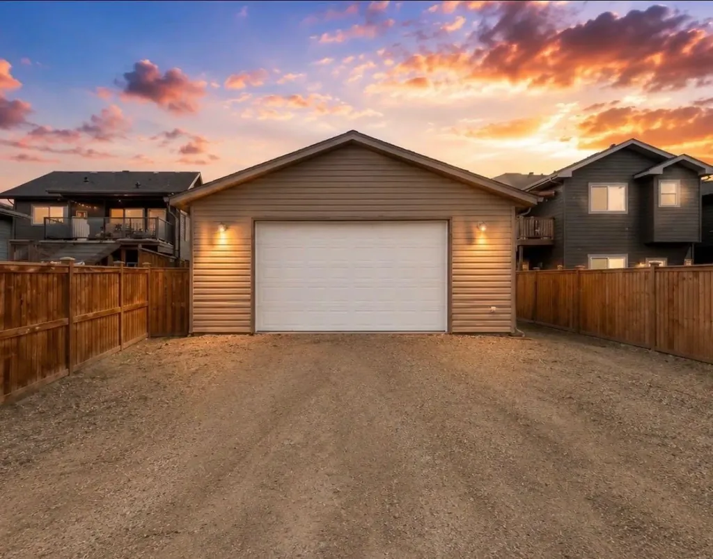 58 Village Crescent Red Deer AB T4R 0P3
