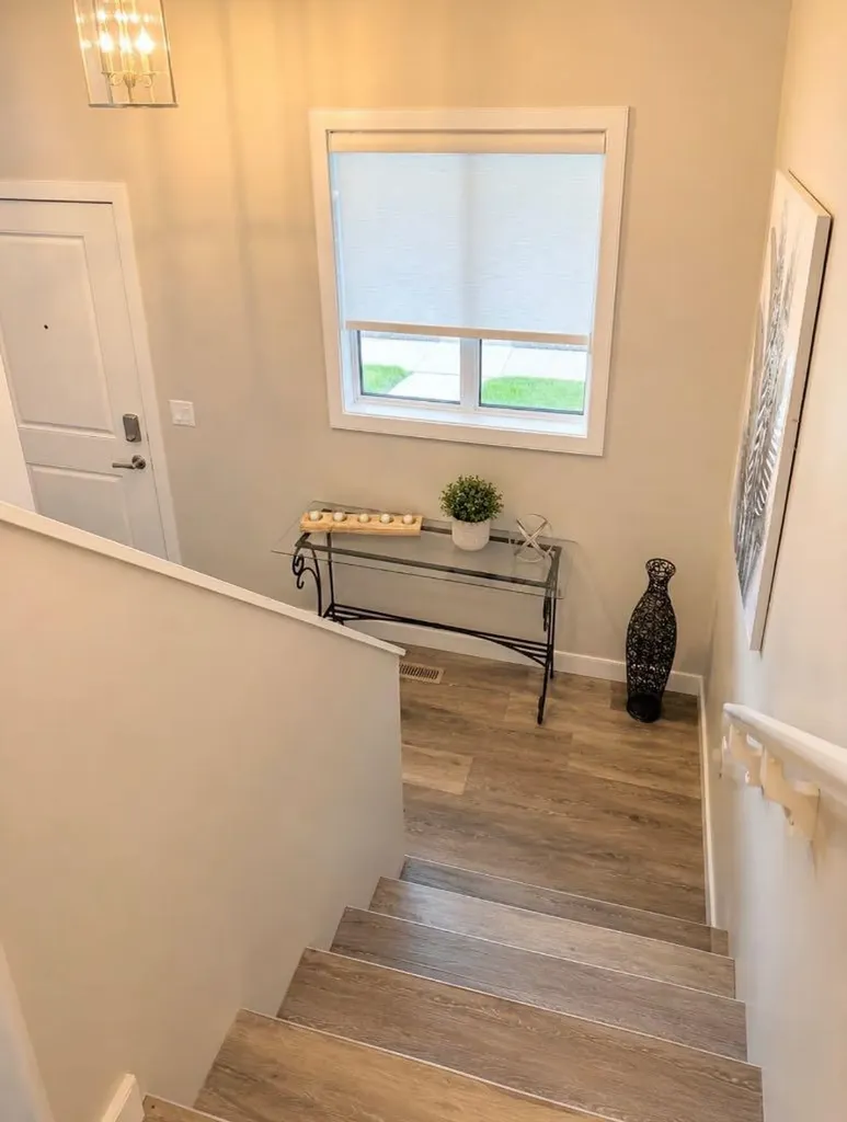 58 Village Crescent Red Deer AB T4R 0P3