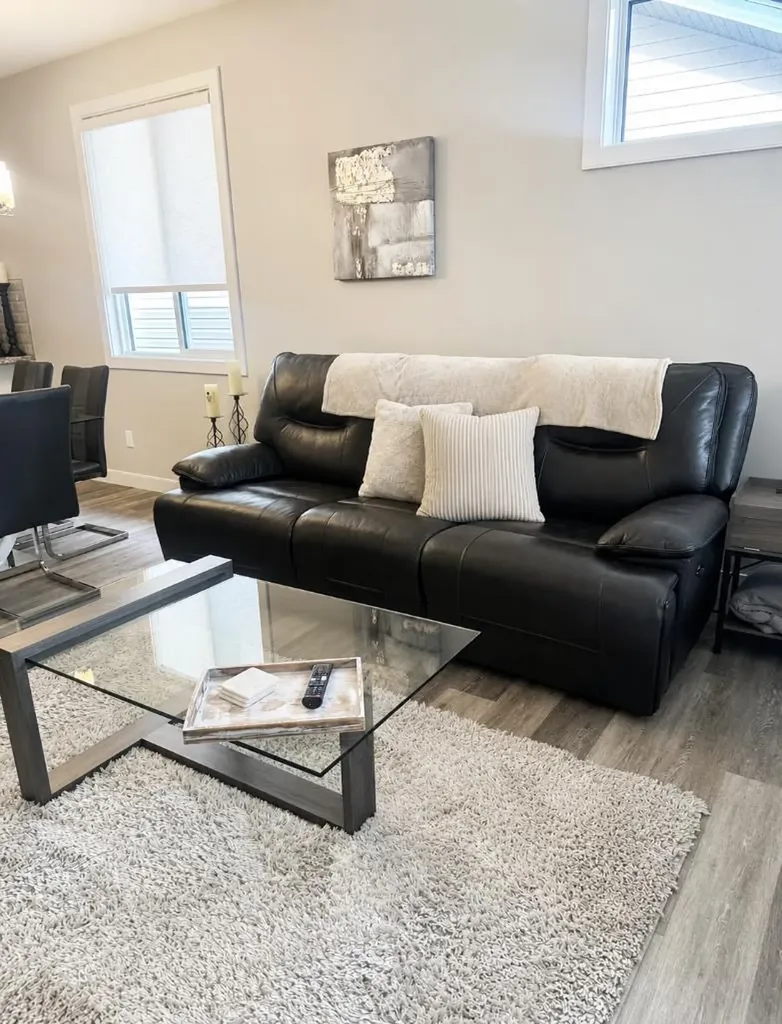 58 Village Crescent Red Deer AB T4R 0P3
