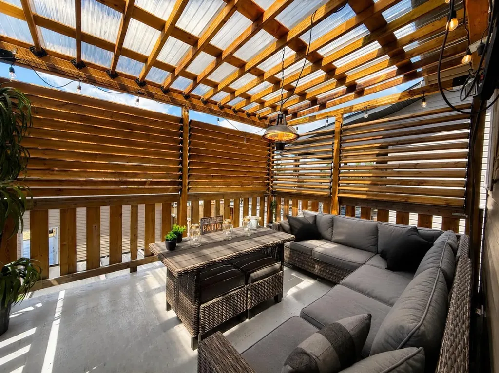 58 Village Crescent Red Deer AB T4R 0P3