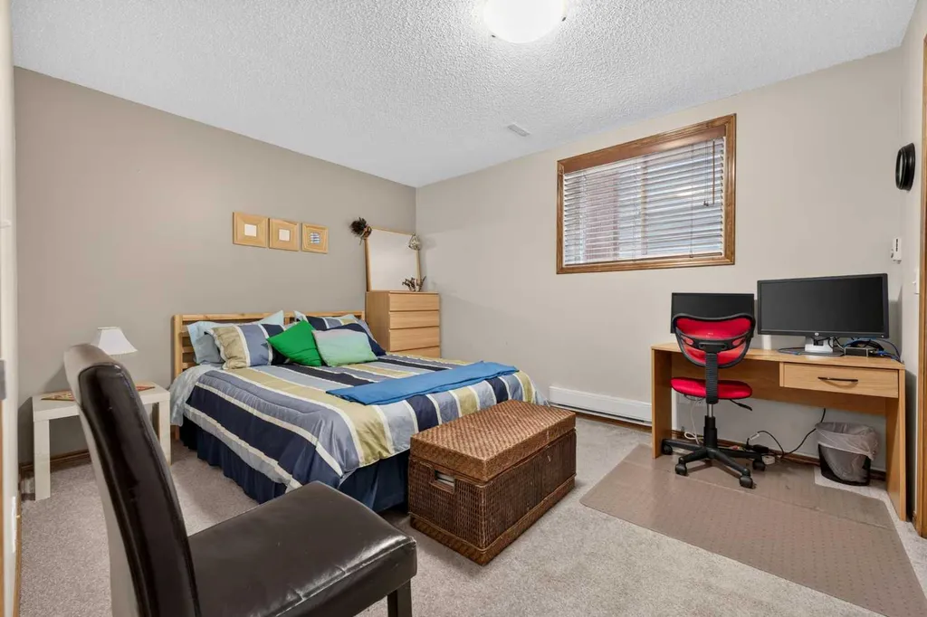 60 Tuscany Ridge Crescent NW Calgary AB T3L 3C7
