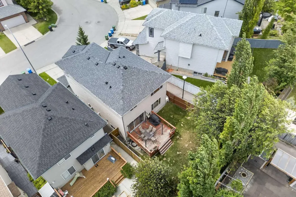 60 Tuscany Ridge Crescent NW Calgary AB T3L 3C7
