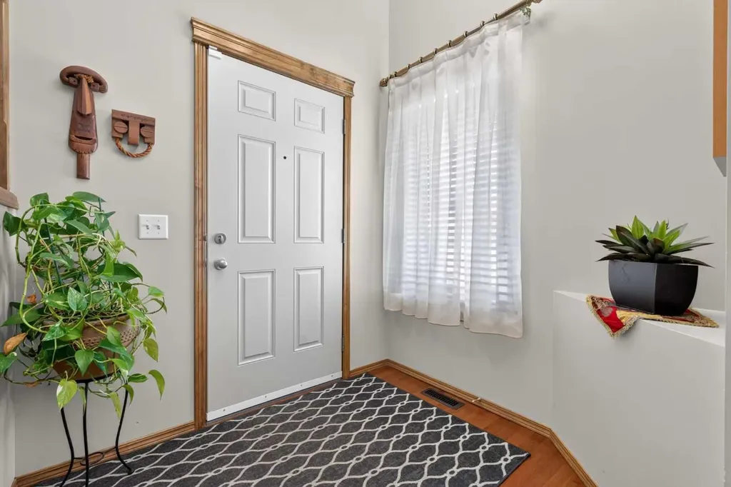 60 Tuscany Ridge Crescent NW Calgary AB T3L 3C7