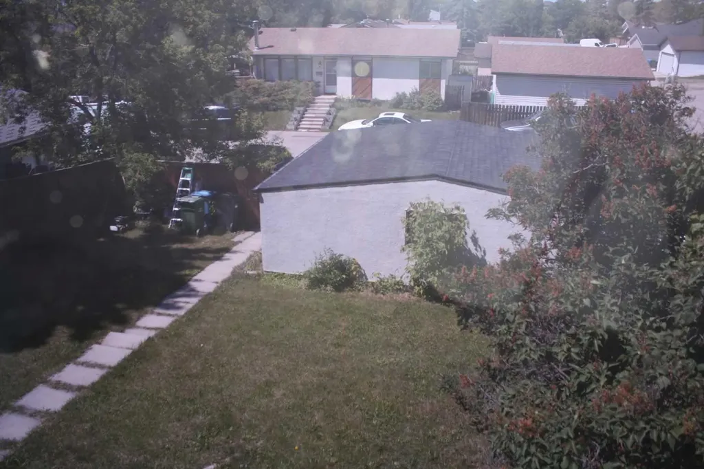 3052 32a Avenue SE Calgary AB T2B0J3