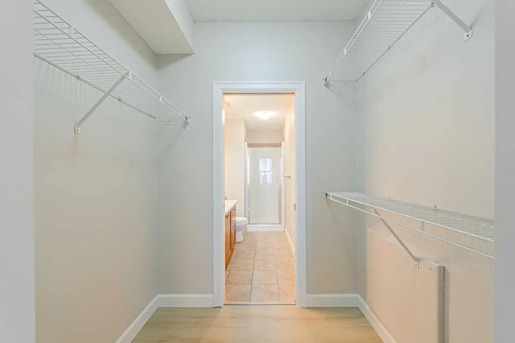 88 Arbour Lake Road NW Calgary AB T3G 0C2